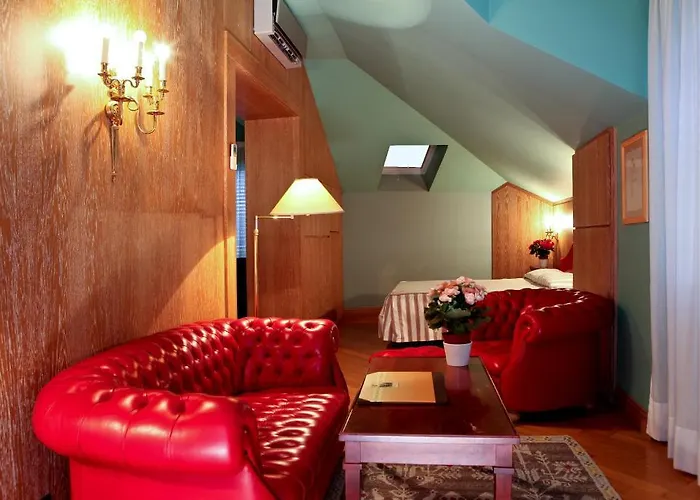 Da Oe Vittorio Srl Hotel Recco