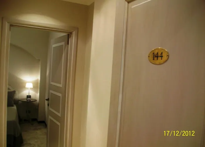 Da Oe Vittorio Srl Hotel 3*