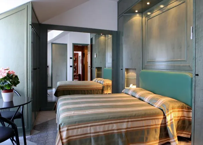 Da Oe Vittorio Srl Hotel