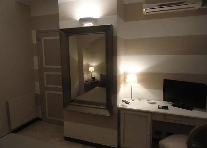 Da Oe Vittorio Srl Hotel 3*